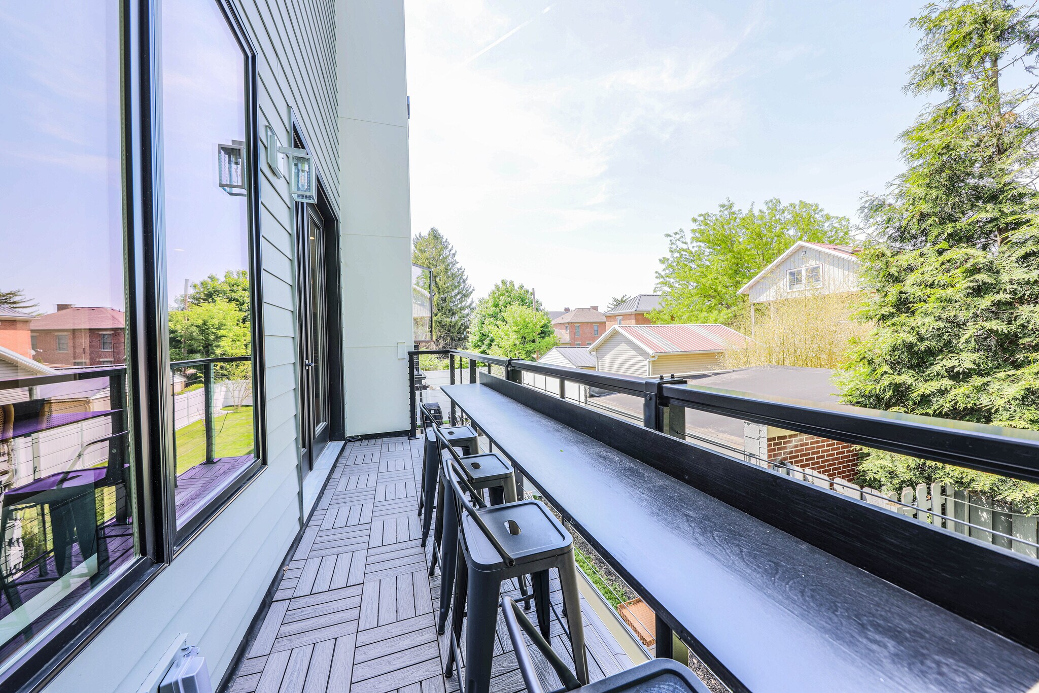 Building Photo - 362 Zimpfer St