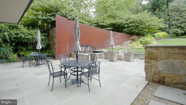 Building Photo - 4301 Military Rd NW