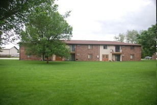 Building Photo - Moraine Court