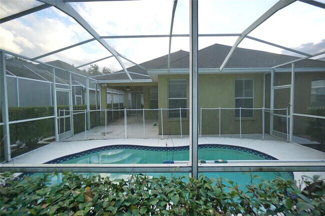 Building Photo - 10214 Evergreen Hill Dr