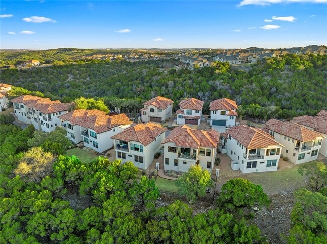 Building Photo - 211 Honey Creek Ct