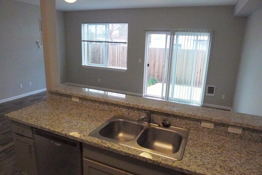 Kitchen - 1136 R St