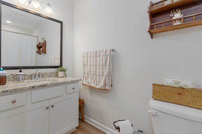 Building Photo - Beautiful, Almost New Home Located in The Desirable Elgin, SC