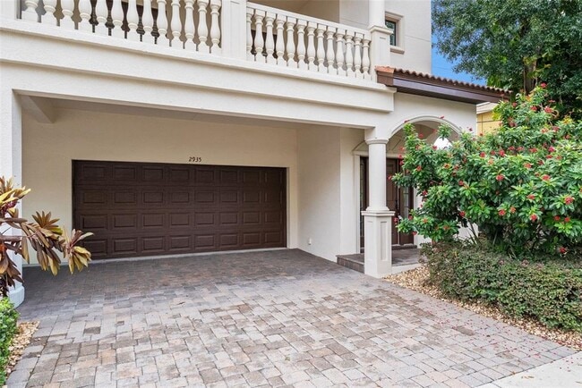 Building Photo - 2935 W El Prado Blvd