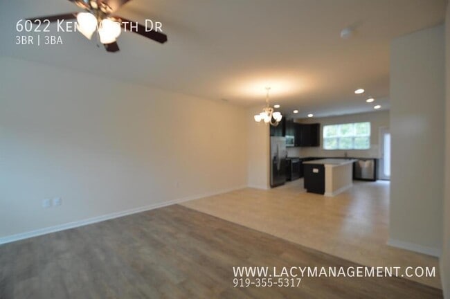 Building Photo - 6022 Kentworth Dr