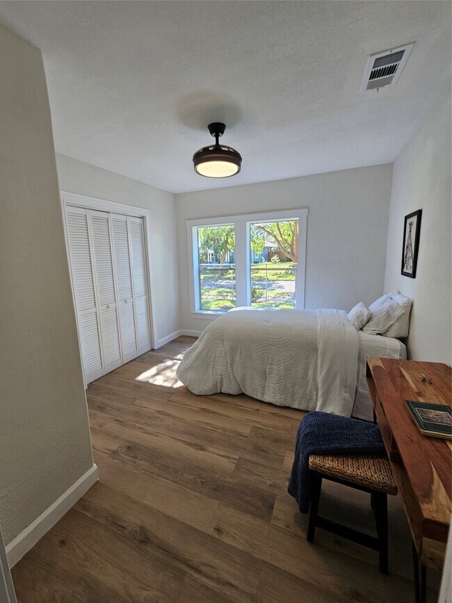 Building Photo - 3126 Ohio St