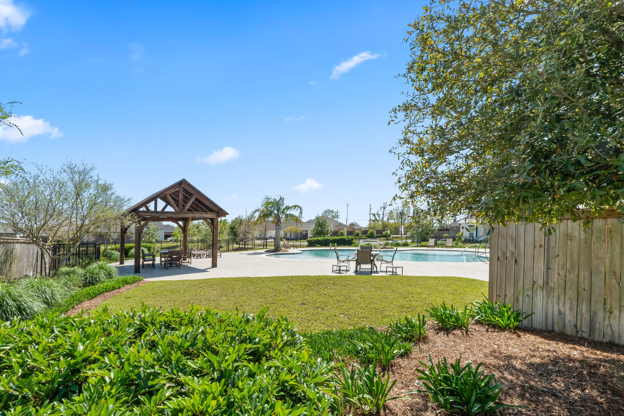 Building Photo - 3046 Creekstone Way