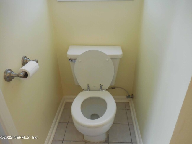 Building Photo - 2074 2nd St S