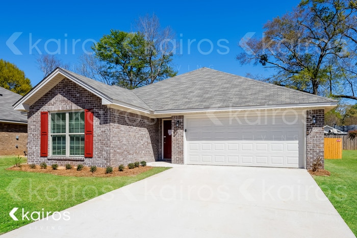 Building Photo - 713 Park Ln