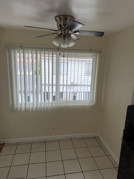 Building Photo - 7737 Bright Ave