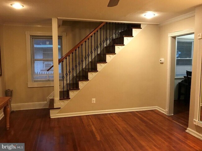 Building Photo - 136 Paoli Pike