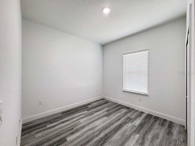 Building Photo - 5998 SW 128th St Rd