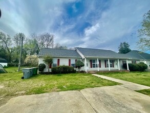 Building Photo - (Hold$5K)TomSadler935