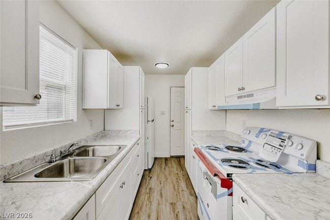 Building Photo - 1014 N 4th St