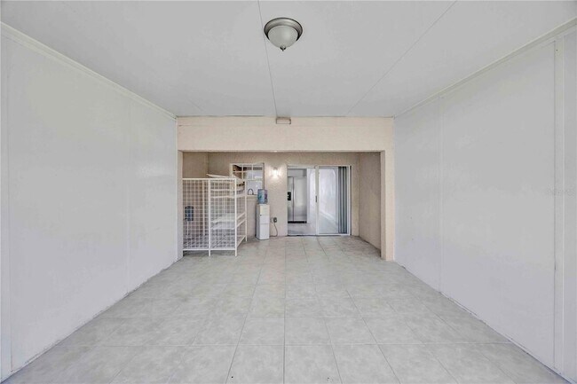 Building Photo - 727 Kensington Lake Cir