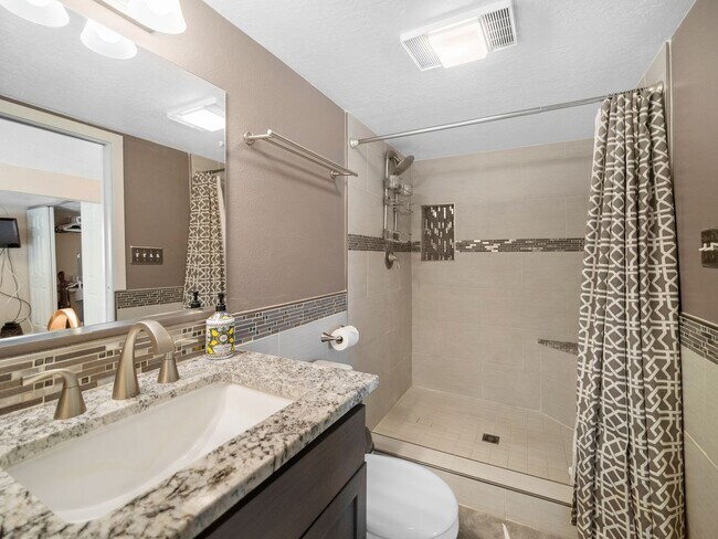 Building Photo - Spacious 2-Bedroom Home with Private Deck,...