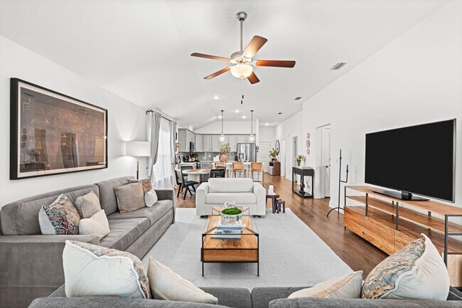 Building Photo - 283 Bayou Bend Ln