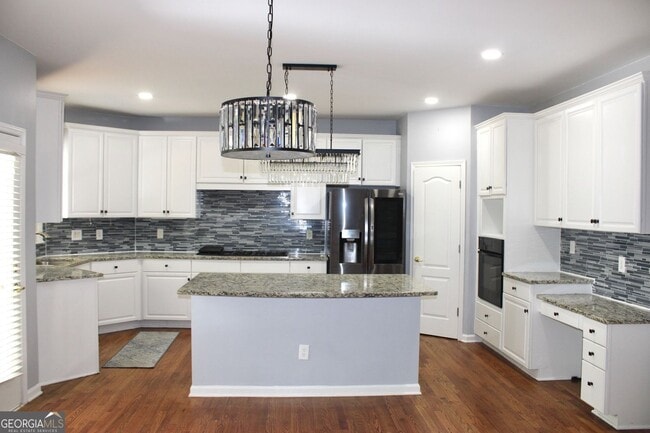 Building Photo - 356 Regal Pines Ct