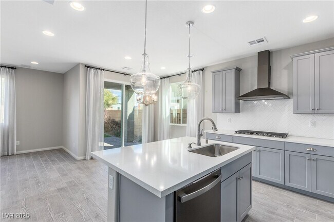 Building Photo - 10016 Silver Comet Ct