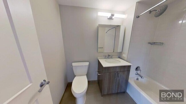 Building Photo - 1 bedroom in JAMAICA HILLS NY 11432