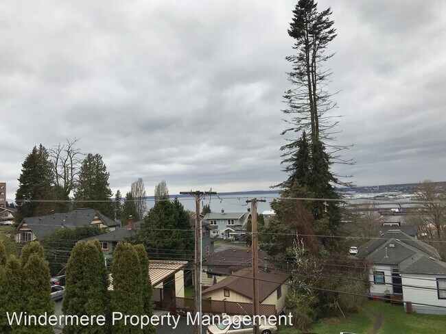 Building Photo - 1 br, 1 bath House - 819 High St. #313