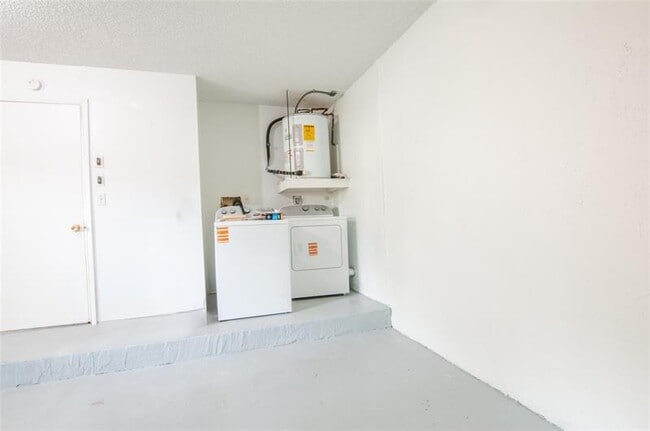 Building Photo - 170 NW 207th Way
