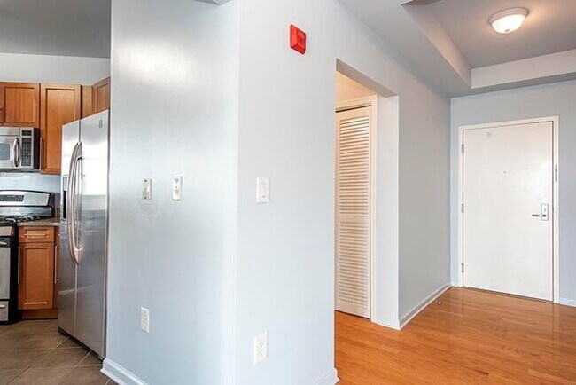 Building Photo - 4 Constellation Pl