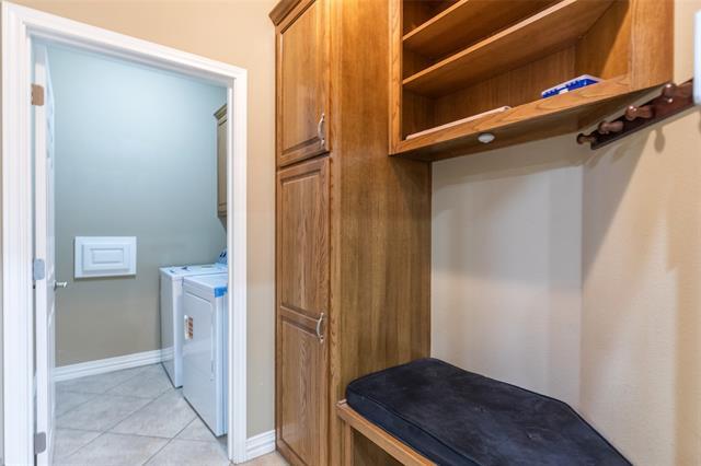 Building Photo - 682 Lytle Shores Dr