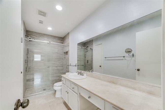 Building Photo - 14228 Misty Meadow Ln