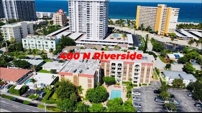Building Photo - 400 N Riverside Dr