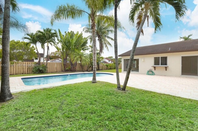 Building Photo - 13530 SW 109th Terrace