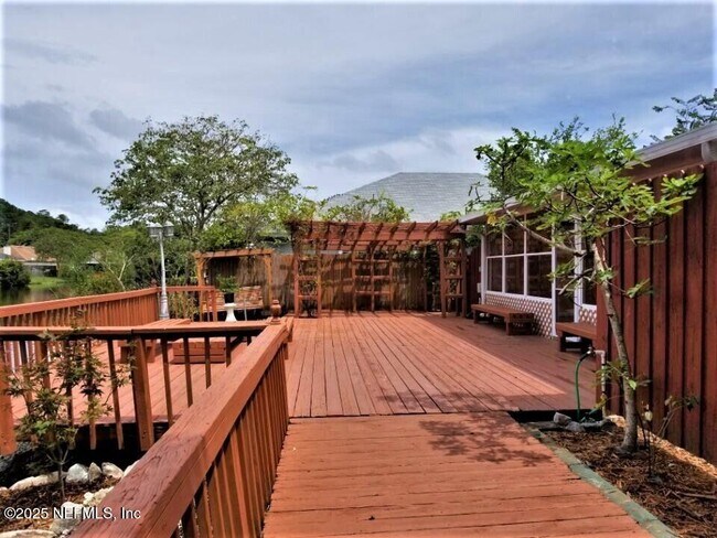 Building Photo - 7377 Ginger Tea Trail S