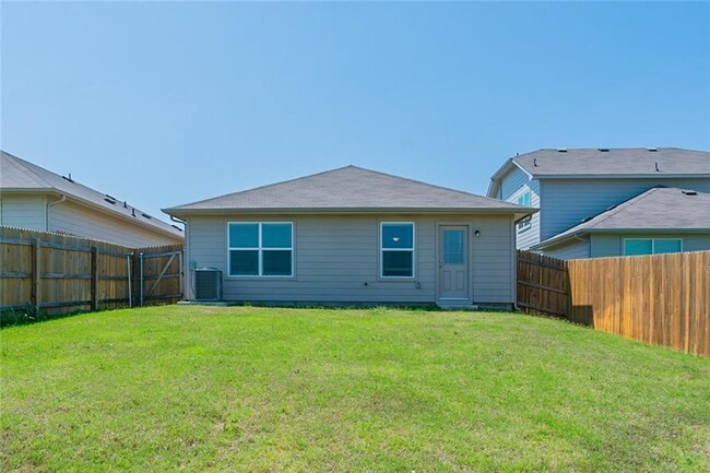 Building Photo - 14905 Shalestone Way