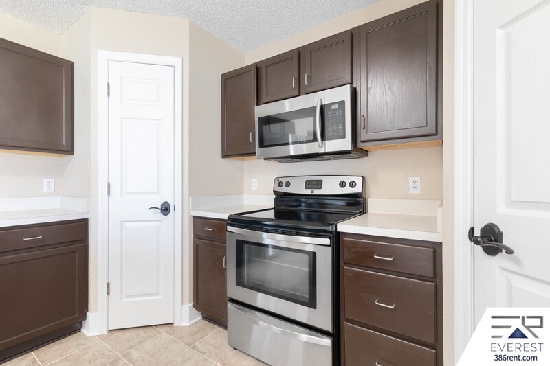 Building Photo - 67 Zinnia Trail