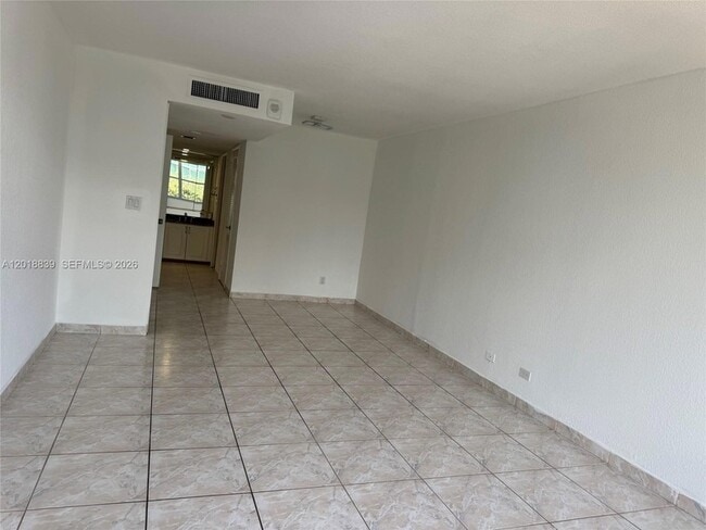 Building Photo - 6039 Collins Ave