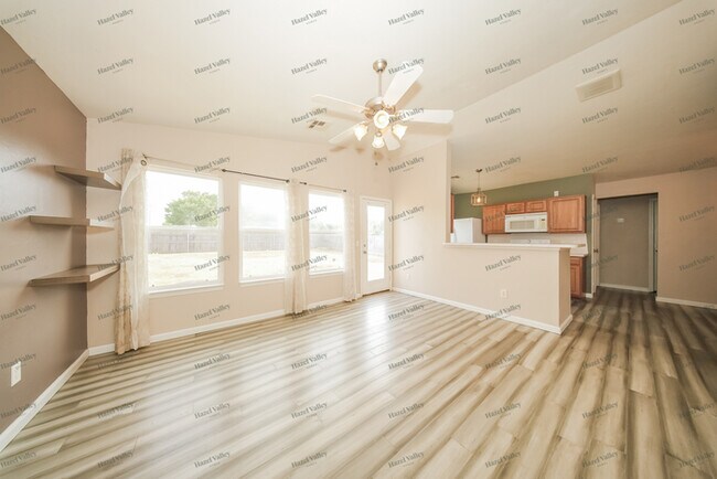 Building Photo - 900 SW 156th St