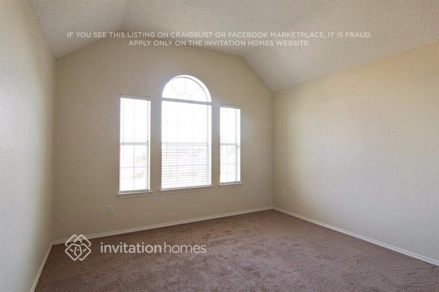 Building Photo - 11135 Covey Ln