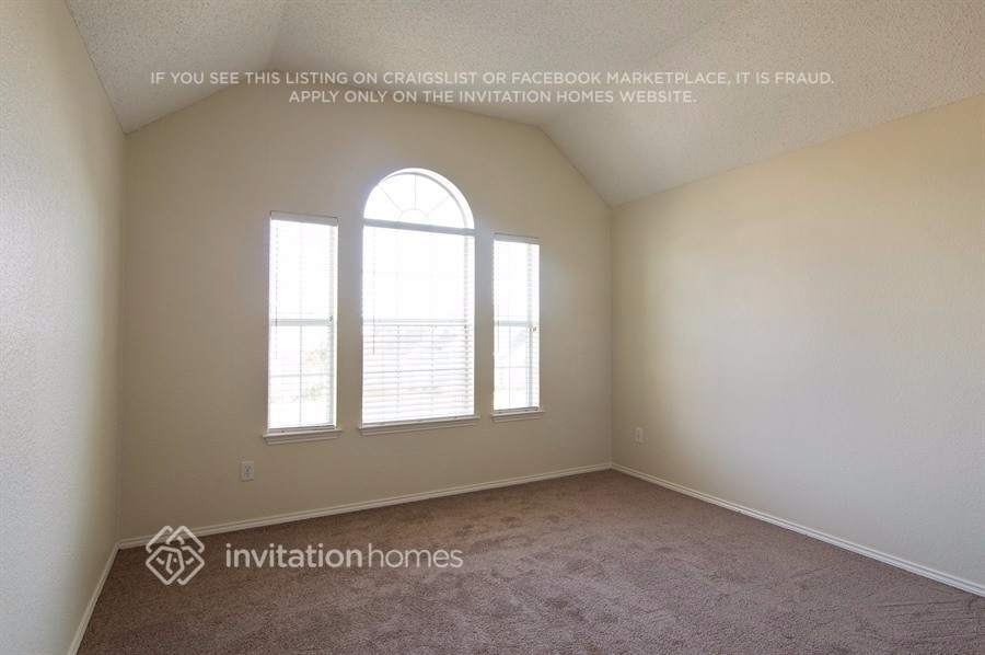 Building Photo - 11135 Covey Ln
