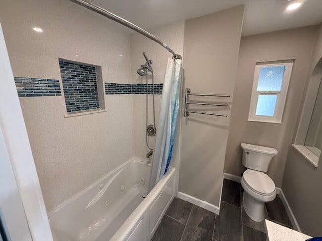 Building Photo - Remodeled 3 Bedroom Home with Bay Views + Stunning Backyard Patio