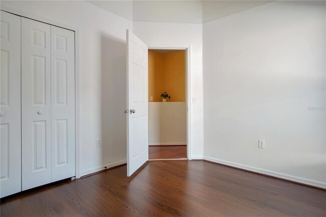 Building Photo - 990 Kenbar St