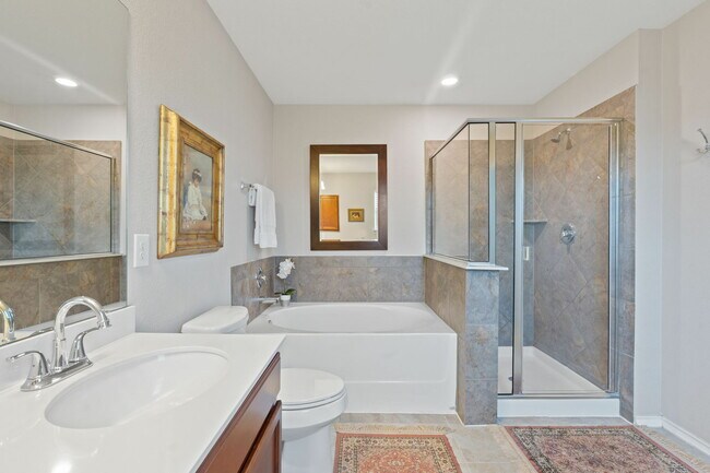 Building Photo - 476 Sheepshank Dr