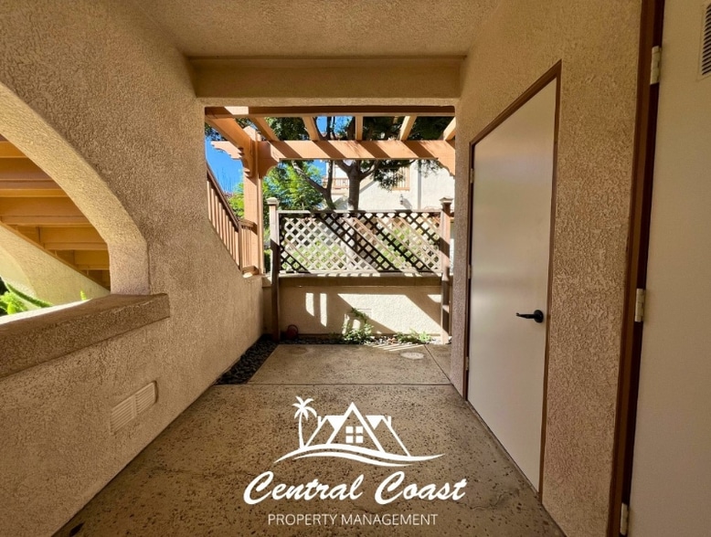 Building Photo - 0 Sunrise Dr