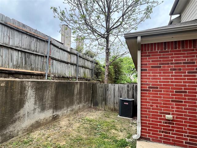 Building Photo - 3259 Wexford Dr