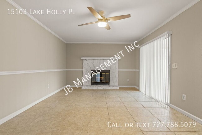 Building Photo - 15103 Lake Holly Pl
