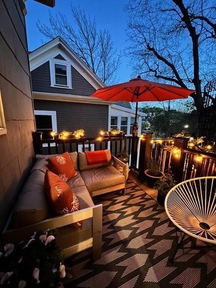 Building Photo - 75 South St