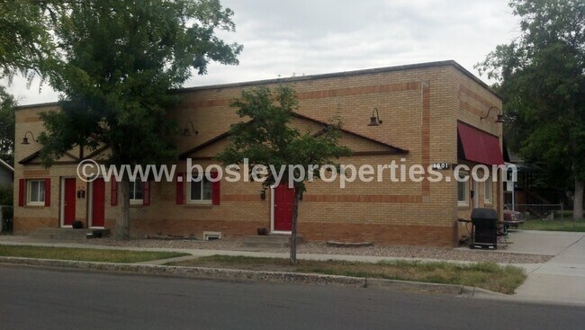Building Photo - 1001-1006 6th Ave N