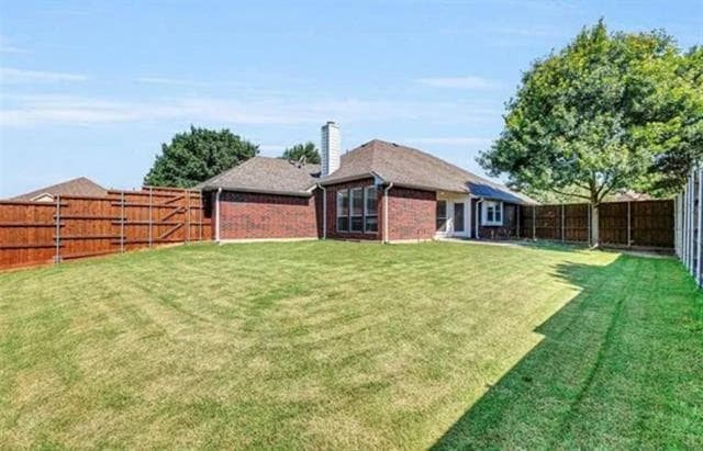 Building Photo - 3300 Bluegrass Dr