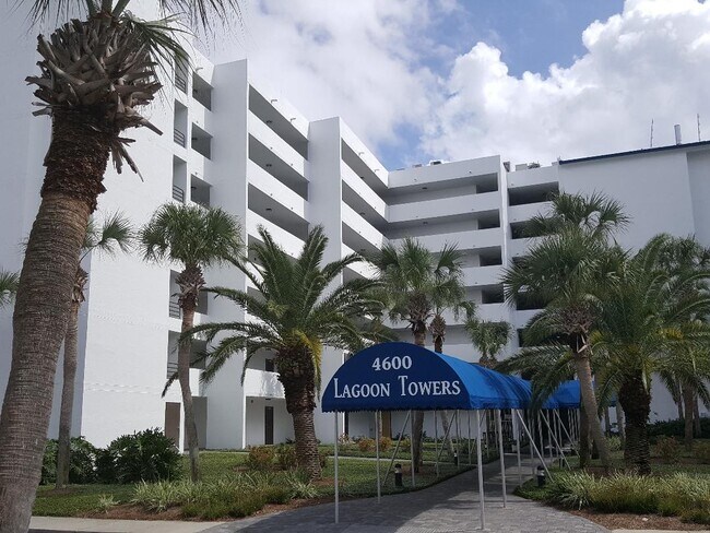 Building Photo - 4600 Kingfish Ln