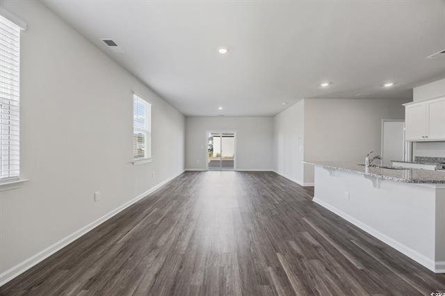 Building Photo - 534 Black Pearl Way