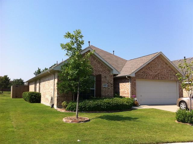 Primary Photo - 8127 Robertson Dr